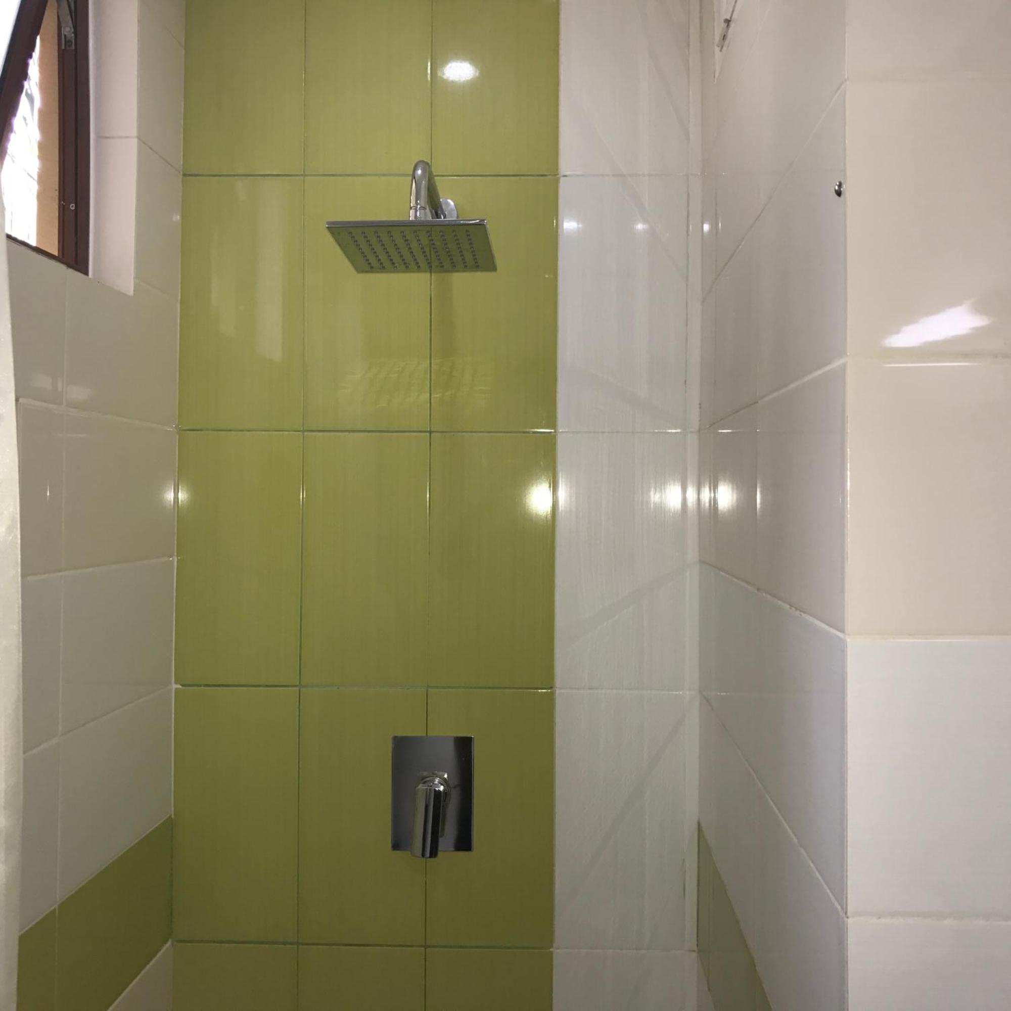 Saninro Hotel - Ragama Экстерьер фото